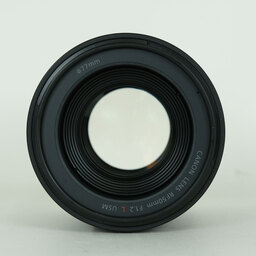 Canon RF50mm F1.2 L USM Canon RF50mm F1.2 L USM