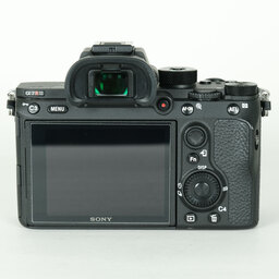 SONY α7R III(ILCE-7RM3) SONY α7R III(ILCE-7RM3)