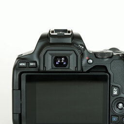 Canon EOS Kiss X10