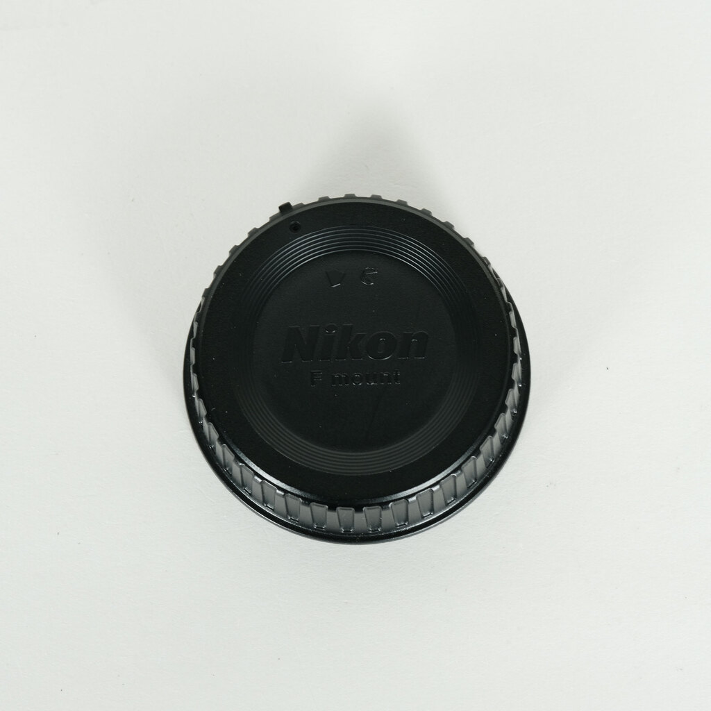 Nikon AF-S VR Zoom-Nikkor 70-300mm F4.5-5.6G IF-ED