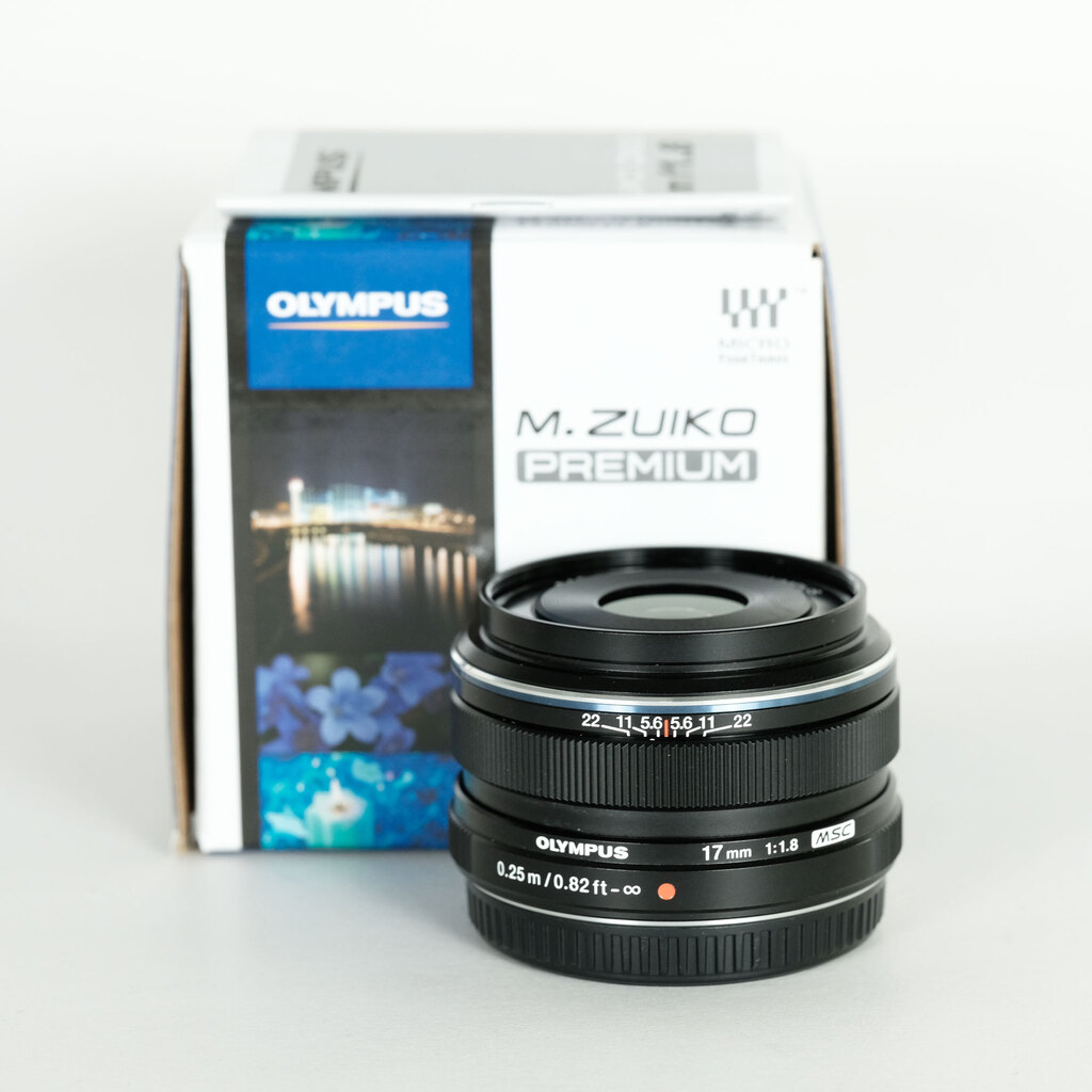OLYMPUS M.ZUIKO DIGITAL 17mm F1.8