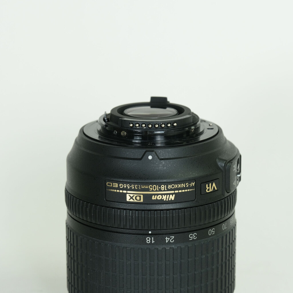 Nikon AF-S DX NIKKOR 18-105mm F3.5-5.6G ED VR