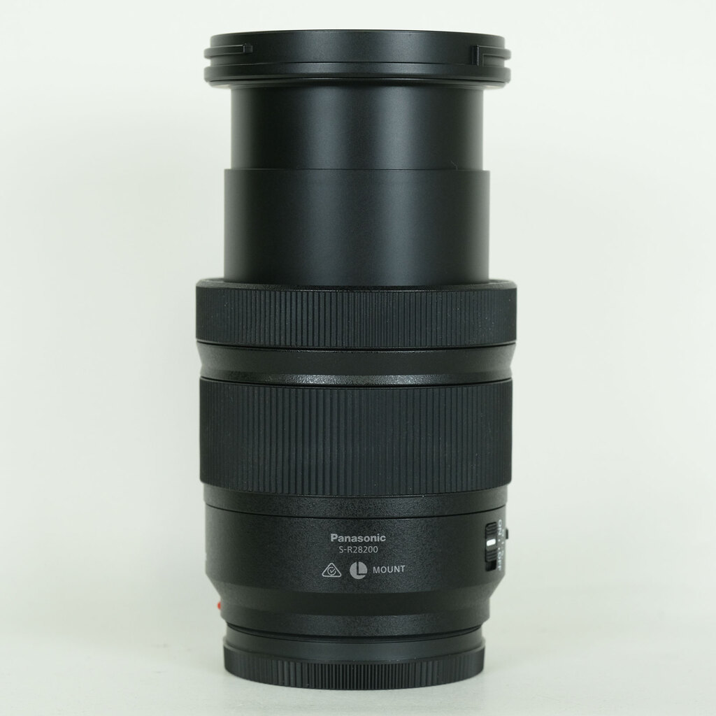 Panasonic LUMIX S 28-200mm F4-7.1 MACRO O.I.S.
