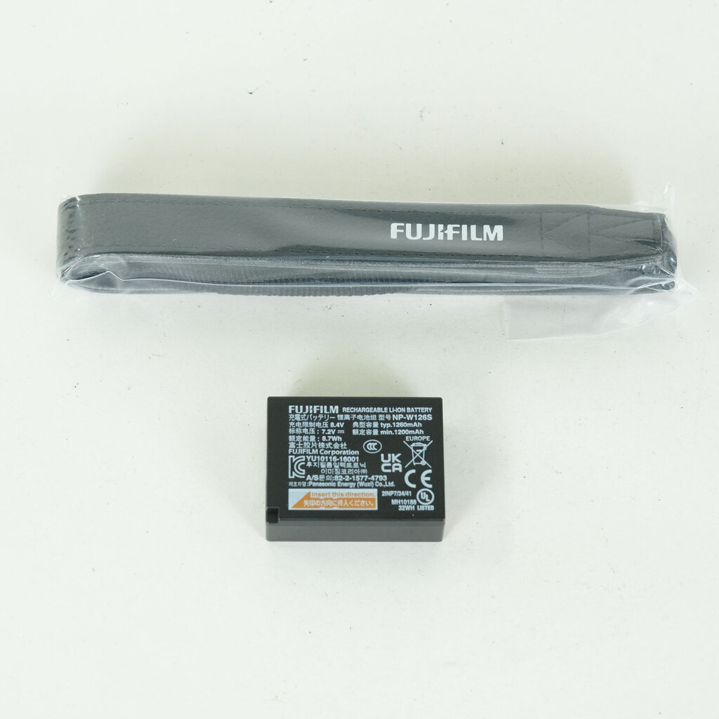FUJIFILM X-M5