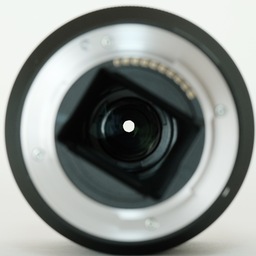 SONY FE 28-70mm F3.5-5.6 OSS SEL2870