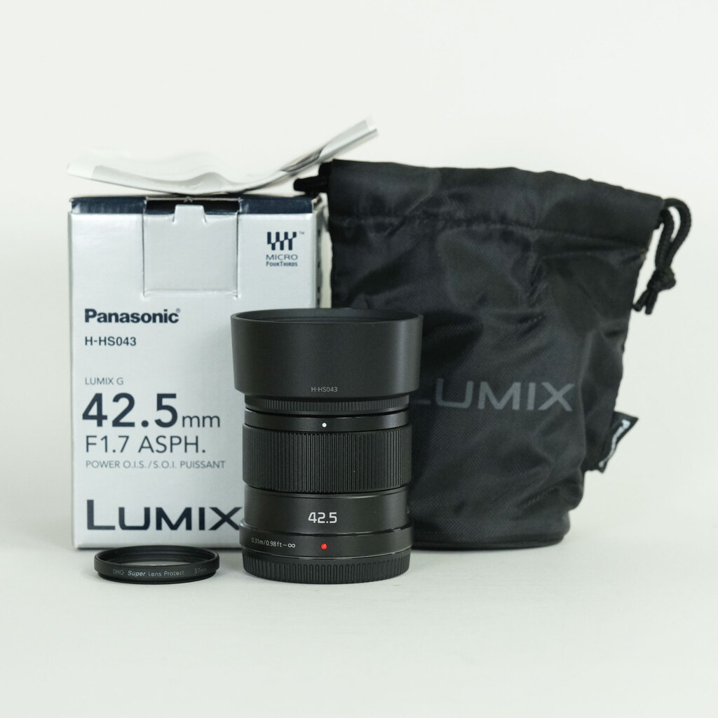 Panasonic LUMIX G 42.5mm / F1.7 ASPH. / POWER O.I.S.
