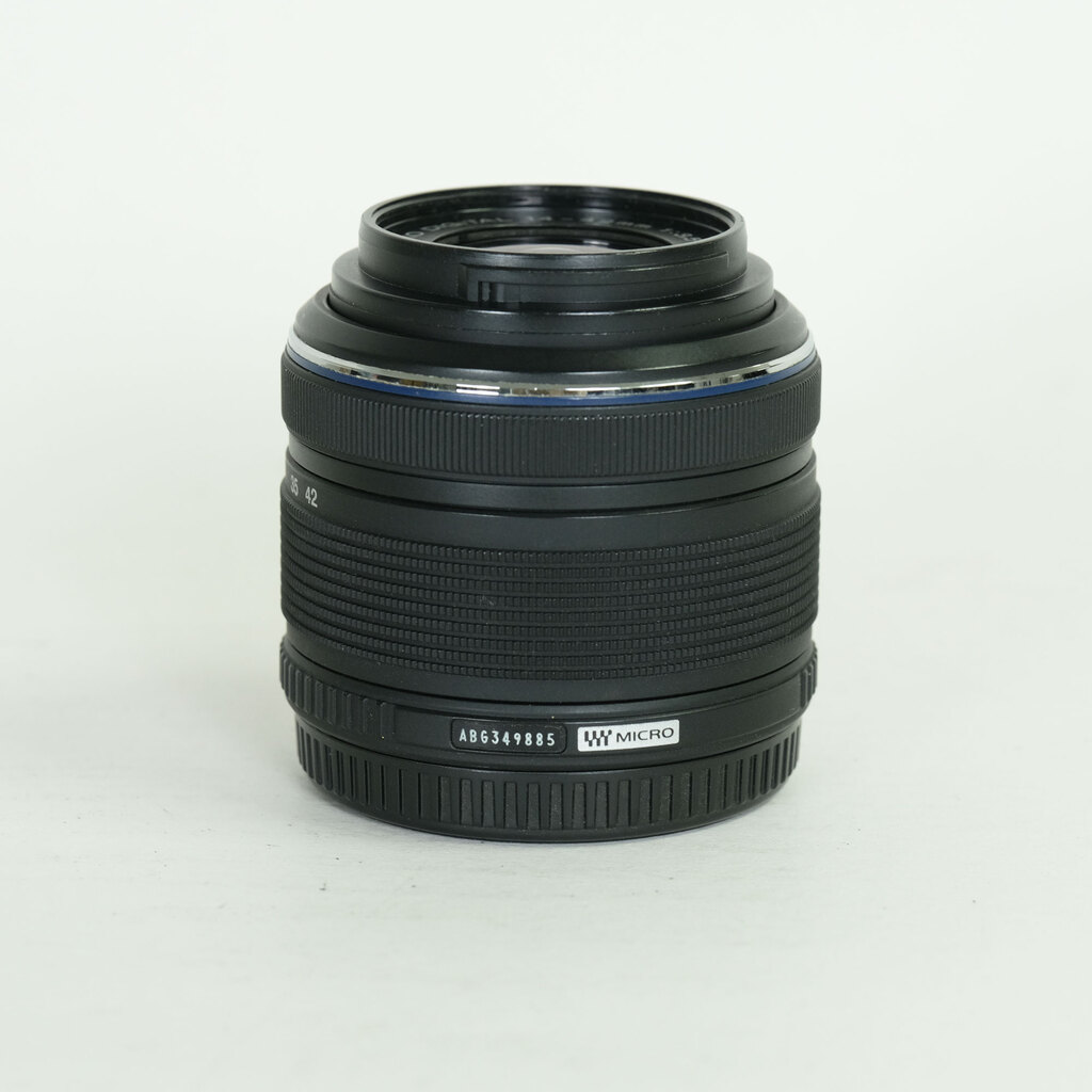 OLYMPUS M.ZUIKO DIGITAL 14-42mm F3.5-5.6IIR ブラック