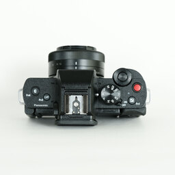 Panasonic LUMIX DC-G100V 標準ズームレンズ ＋ トライポッドグリップキット