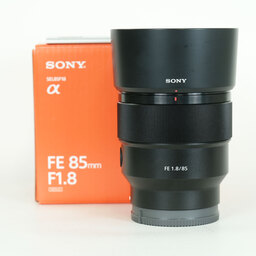 SONY FE 85mm F1.8 SEL85F18