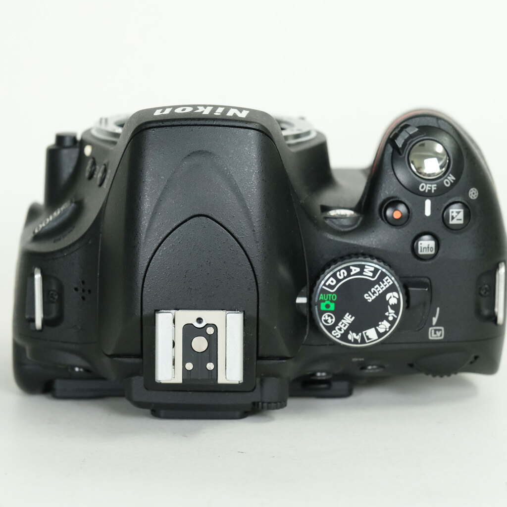 Nikon D5100 ボディ