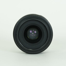 Nikon AF-S DX NIKKOR 35mm f/1.8G Nikon AF-S DX NIKKOR 35mm f/1.8G