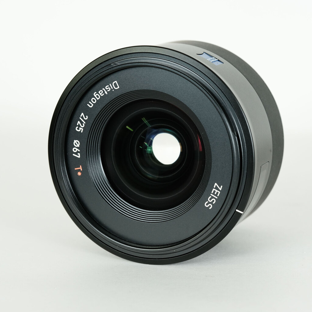 Carl Zeiss Batis 2/25 [ソニーE用]