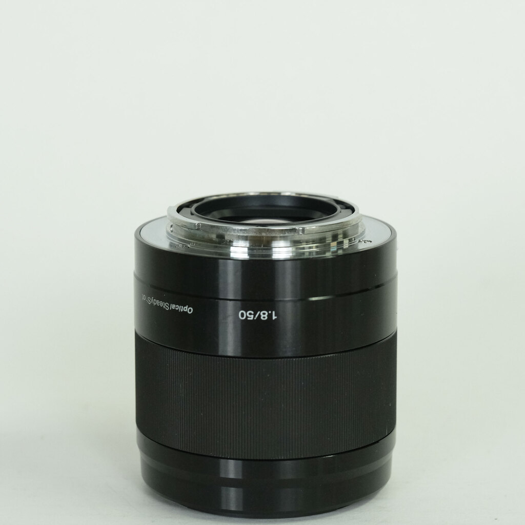 SONY E 50mm F1.8 OSS SEL50F18