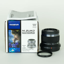 OLYMPUS M.ZUIKO DIGITAL 45mm F1.8 OLYMPUS M.ZUIKO DIGITAL 45mm F1.8