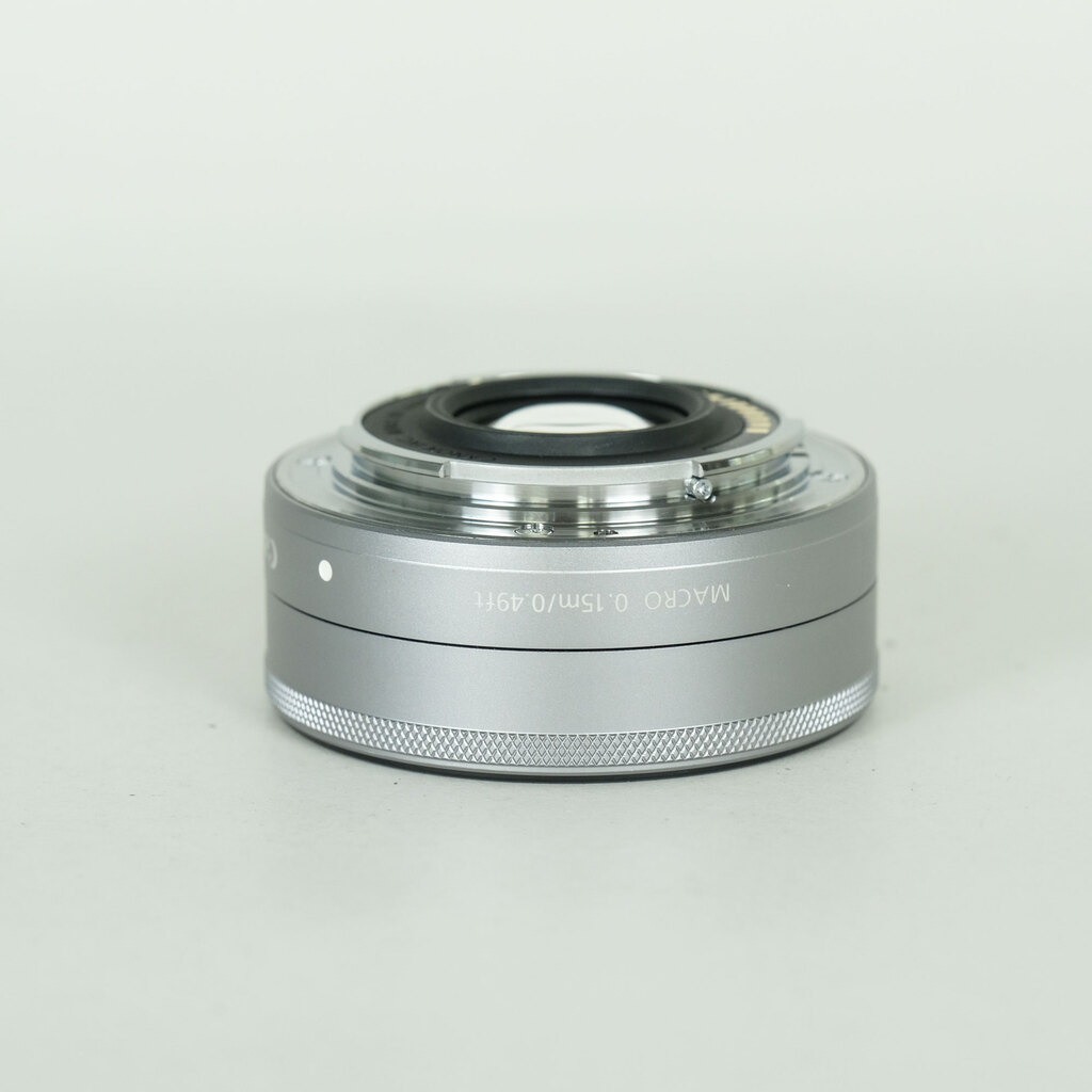 Canon EF-M22mm F2 STMの出品 | ONE SCENE（ワンシーン）