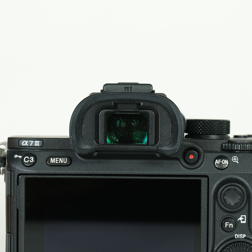 SONY α7 III（ILCE-7M3）