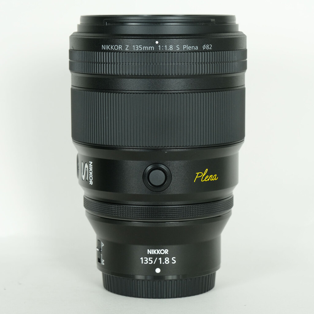 Nikon NIKKOR Z 135mm f/1.8 S Plena