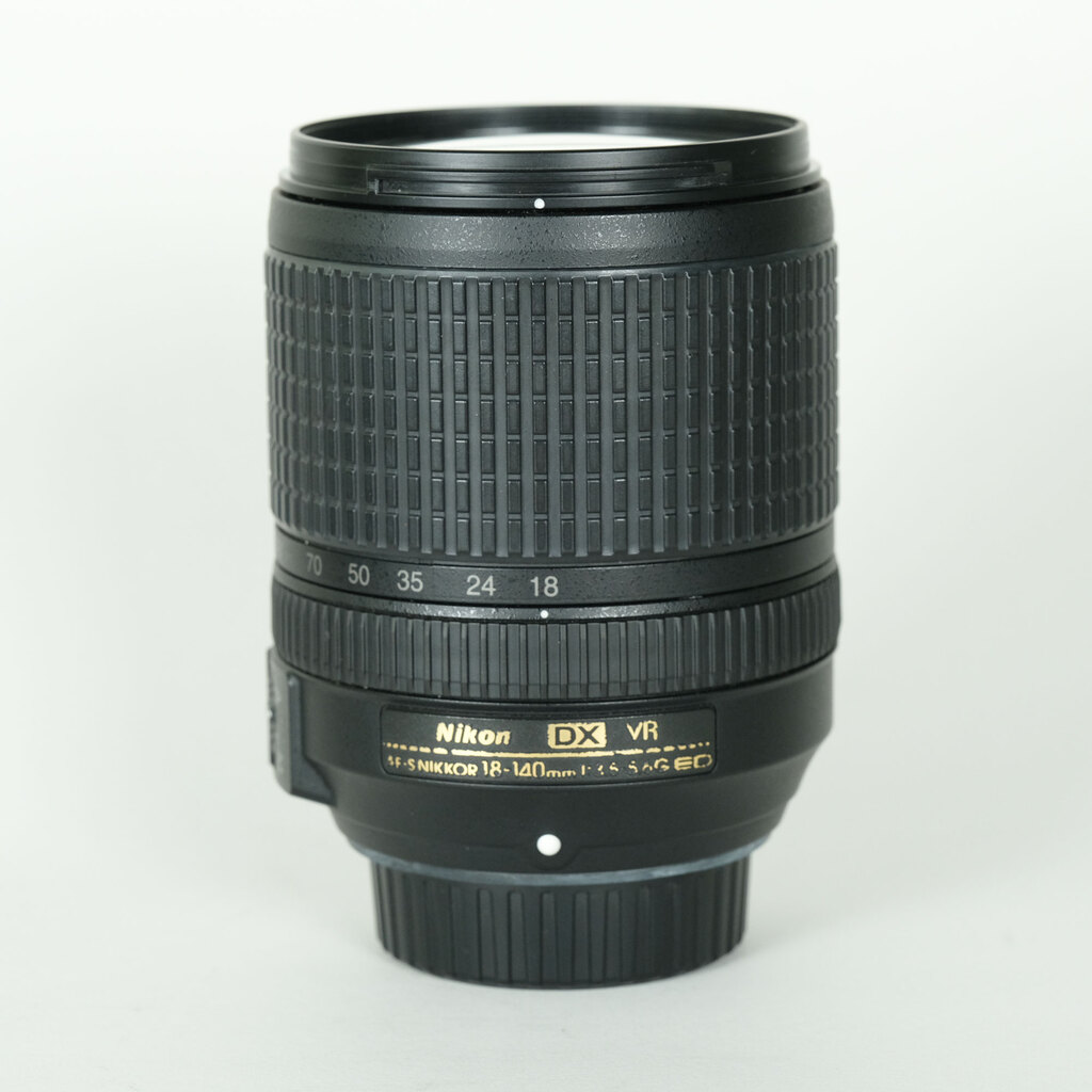 Nikon AF-S DX NIKKOR 18-140mm F3.5-5.6G ED VR