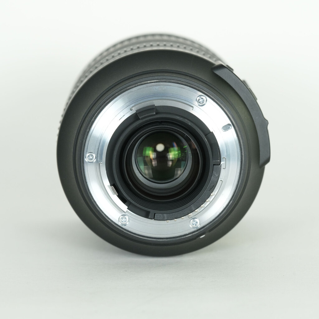 Nikon AF-S NIKKOR 28-300mm f/3.5-5.6G ED VR