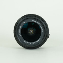 Nikon AF-S DX NIKKOR 18-55mm f3.5-5.6G VR II