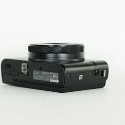 SONY Cyber-shot DSC-RX100M7