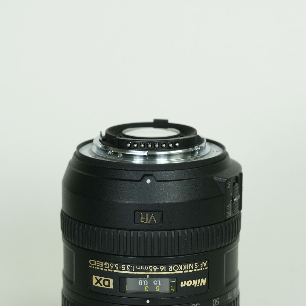 Nikon AF-S DX NIKKOR 16-85mm F3.5-5.6G ED VR