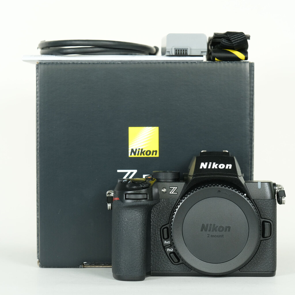Nikon Z50II [�{�f�B]