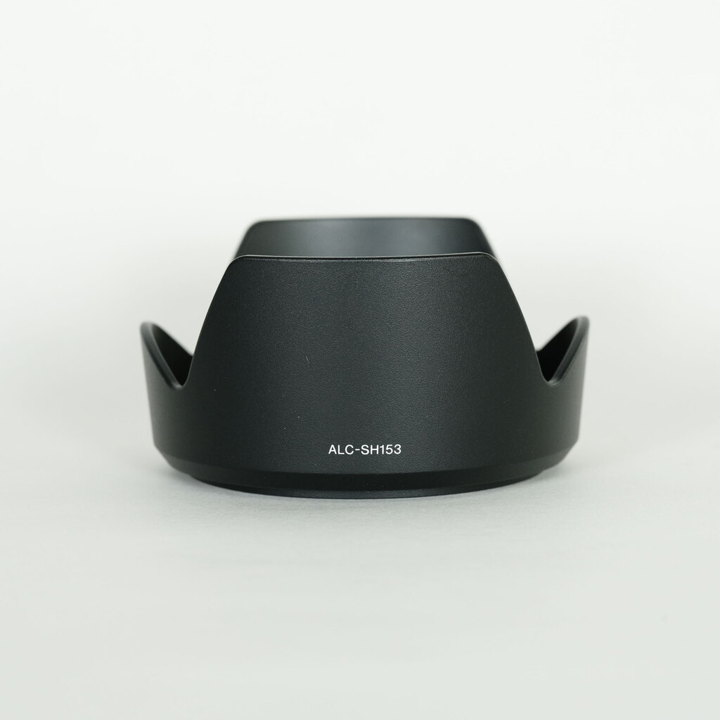 SONY E 18-135mm F3.5-5.6 OSS SEL18135