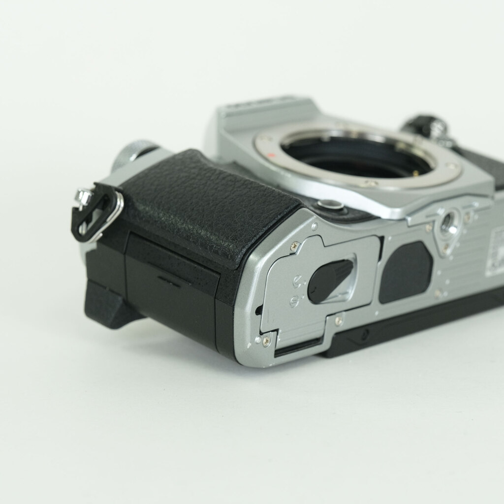 OLYMPUS OM-D E-M5 Mark II OLYMPUS OM-D E-M5 Mark II