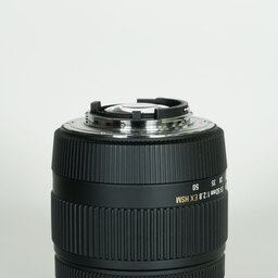 SIGMA 17-50mm F2.8 EX DC OS HSM (ニコンF用)