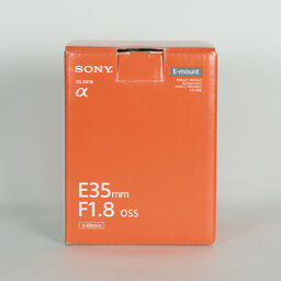 SONY E 35mm F1.8 OSS SEL35F18 SONY E 35mm F1.8 OSS SEL35F18