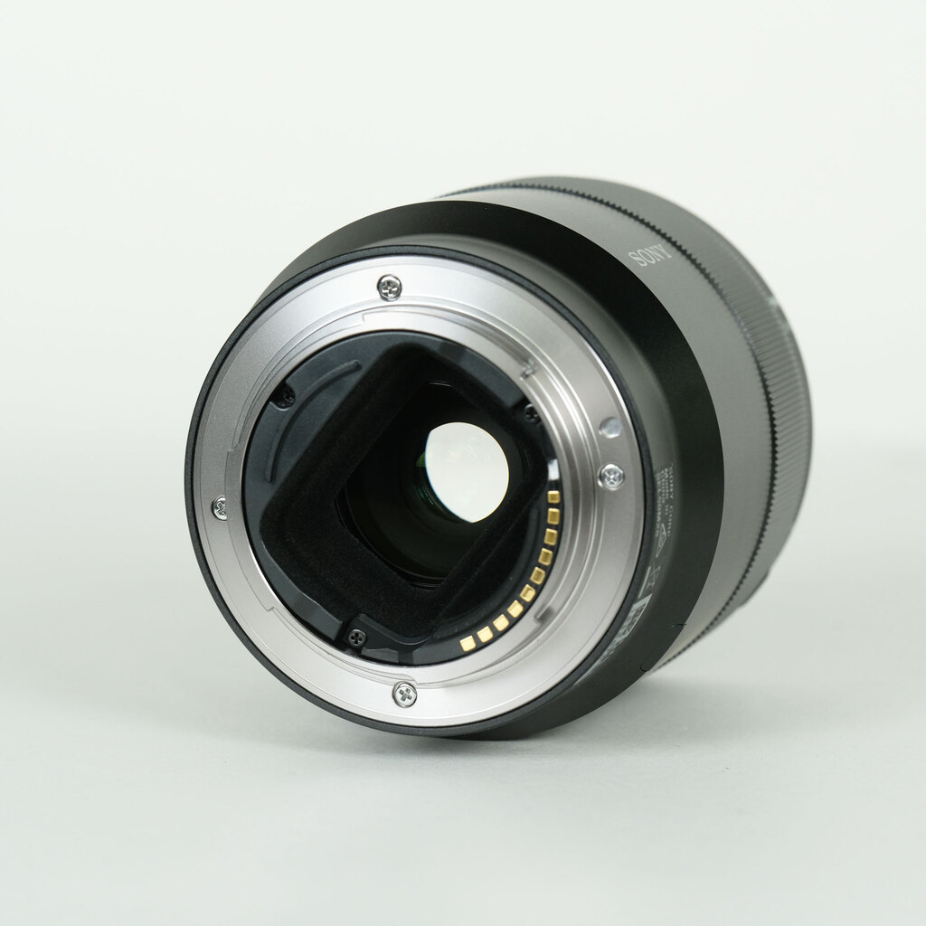 SONY FE 50mm F2.8 Macro SEL50M28の出品 | ONE SCENE（ワンシーン）