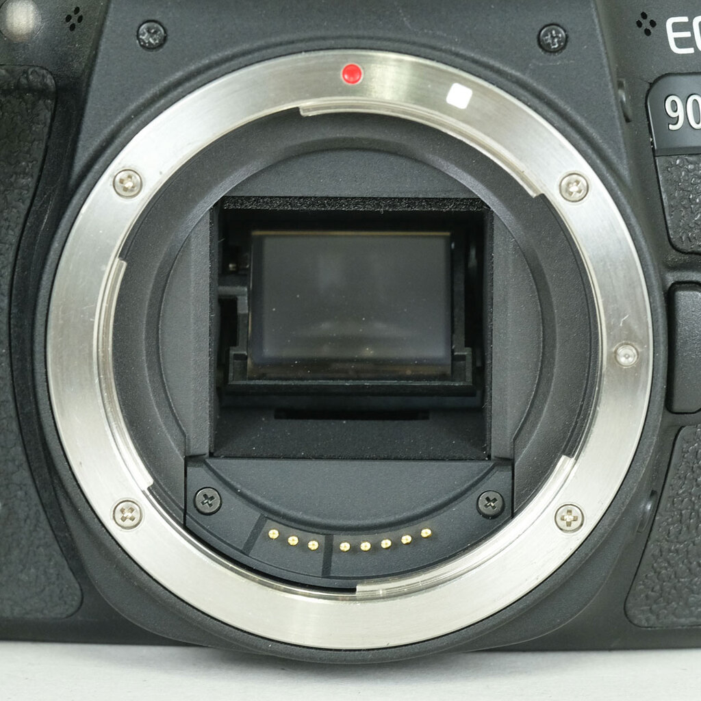 Canon EOS 9000D Canon EOS 9000D