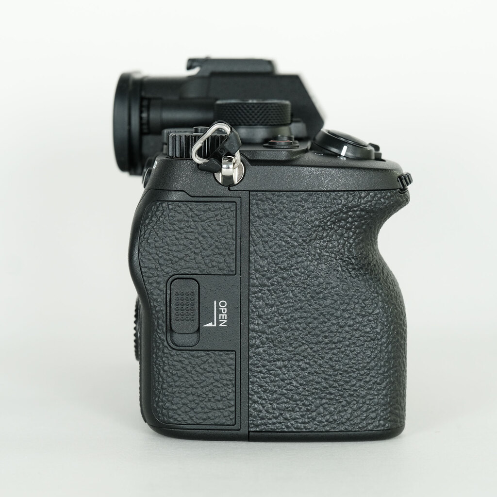 SONY α7R V(ILCE-7RM5) SONY α7R V(ILCE-7RM5)