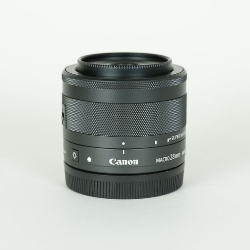 Canon EF-M28mm F3.5 マクロ IS STM