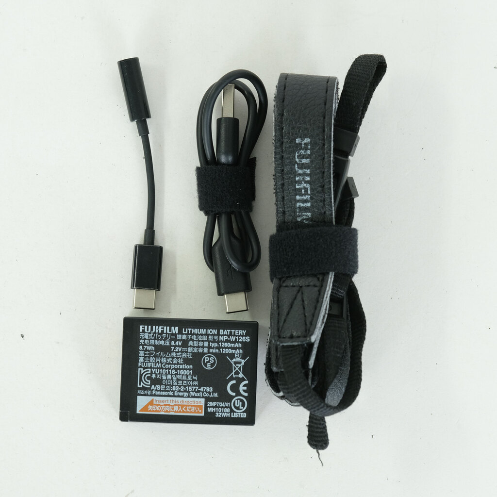 FUJIFILM X-S10 FUJIFILM X-S10