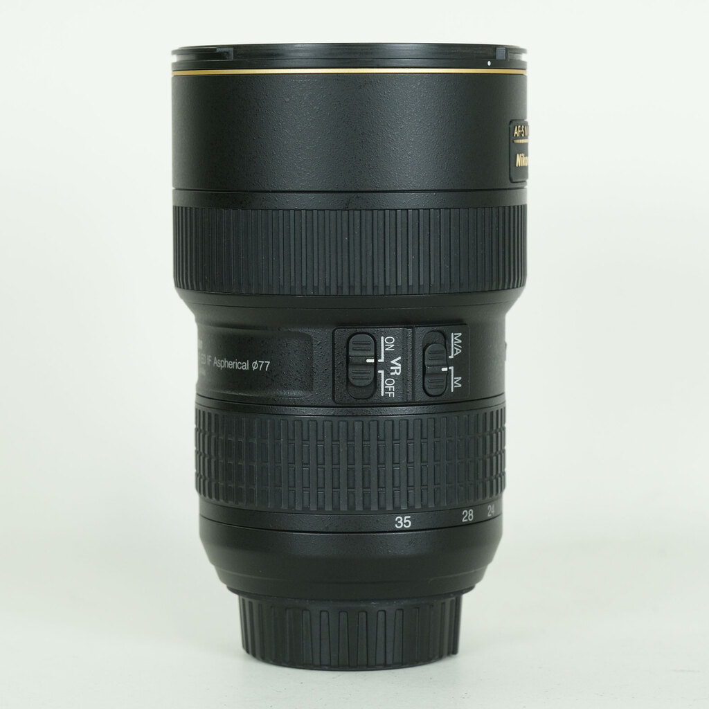 Nikon AF-S NIKKOR 16-35mm F4 G ED VR Nikon AF-S NIKKOR 16-35mm F4 G ED VR