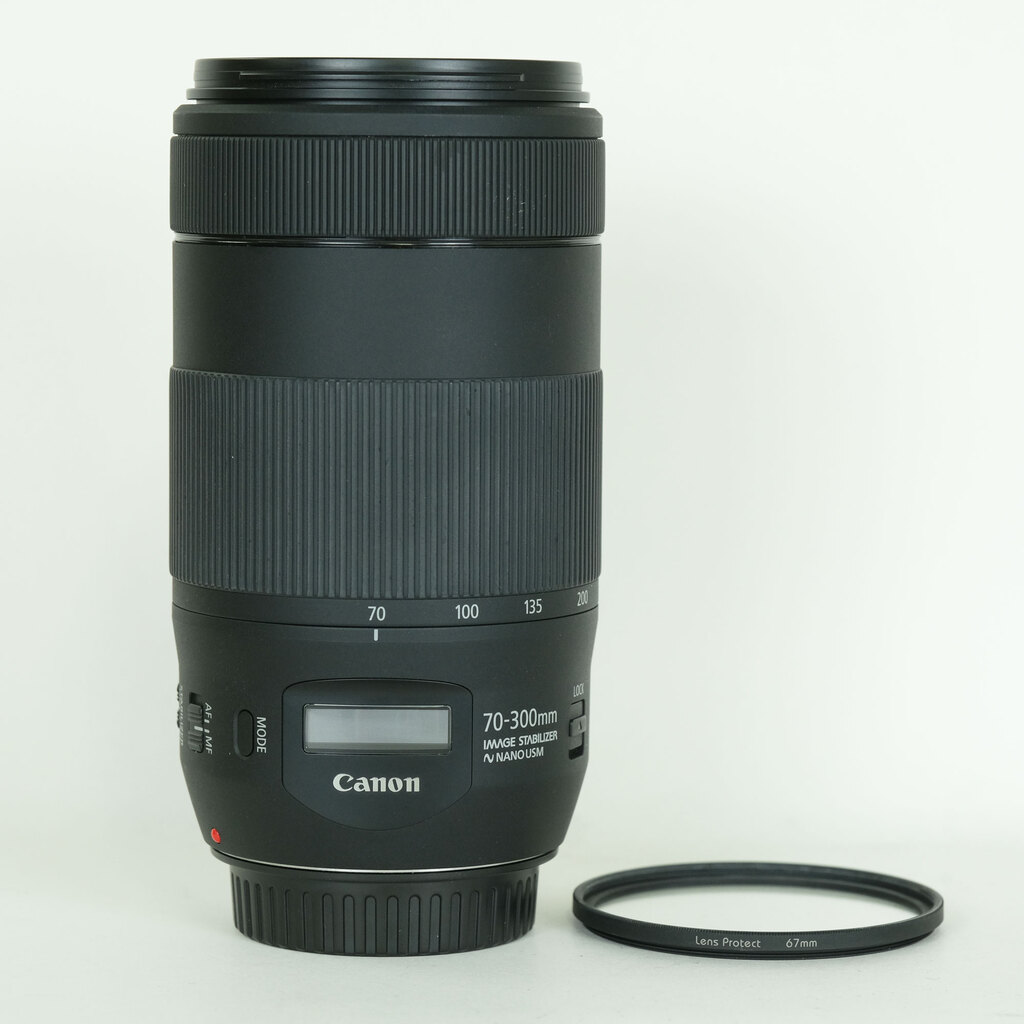 Canon EF70-300mm F4-5.6 IS II USM Canon EF70-300mm F4-5.6 IS II USM