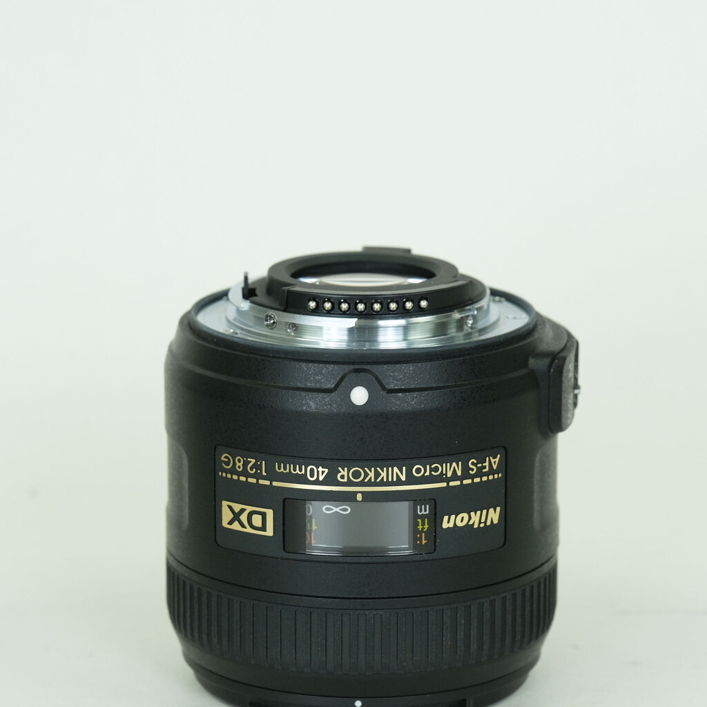 Nikon AF-S DX Micro NIKKOR 40mm f/2.8G