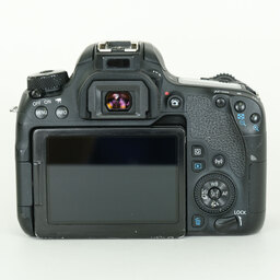 Canon EOS 9000D