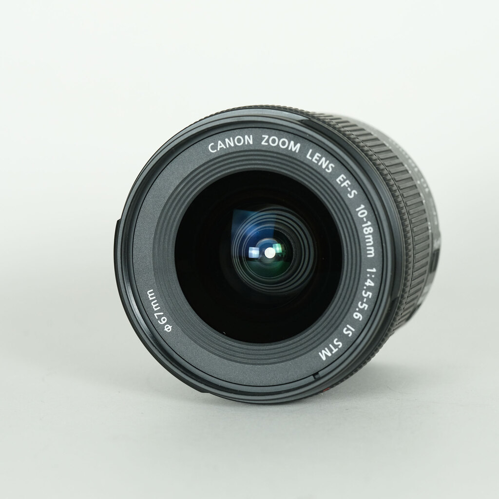 Canon EF-S10-18mm F4.5-5.6 IS STM