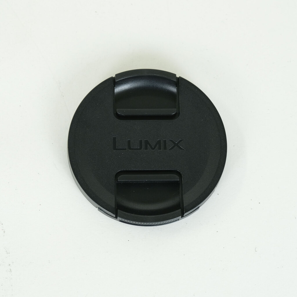 Panasonic LUMIX S 28-200mm F4-7.1 MACRO O.I.S.