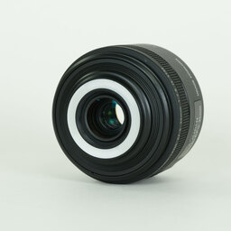 Canon EF-S35mm F2.8 マクロ IS STM