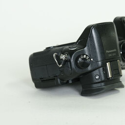 Panasonic LUMIX DMC-GH4