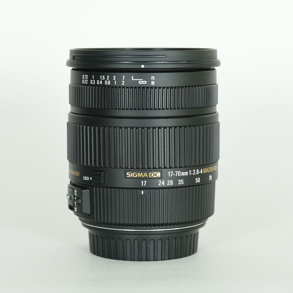 SIGMA 17-70mm F2.8-4 DC MACRO OS HSM [キヤノンEF用]