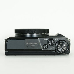 Canon PowerShot G7X Mark II