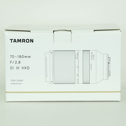 TAMRON 70-180mm F/2.8 Di III VXD (Model A056) [ ソニーE用 ]