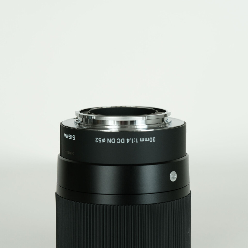 SIGMA 30mm F1.4 DC DN｜Contemporary [ソニーE用]