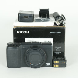 RICOH GR II
