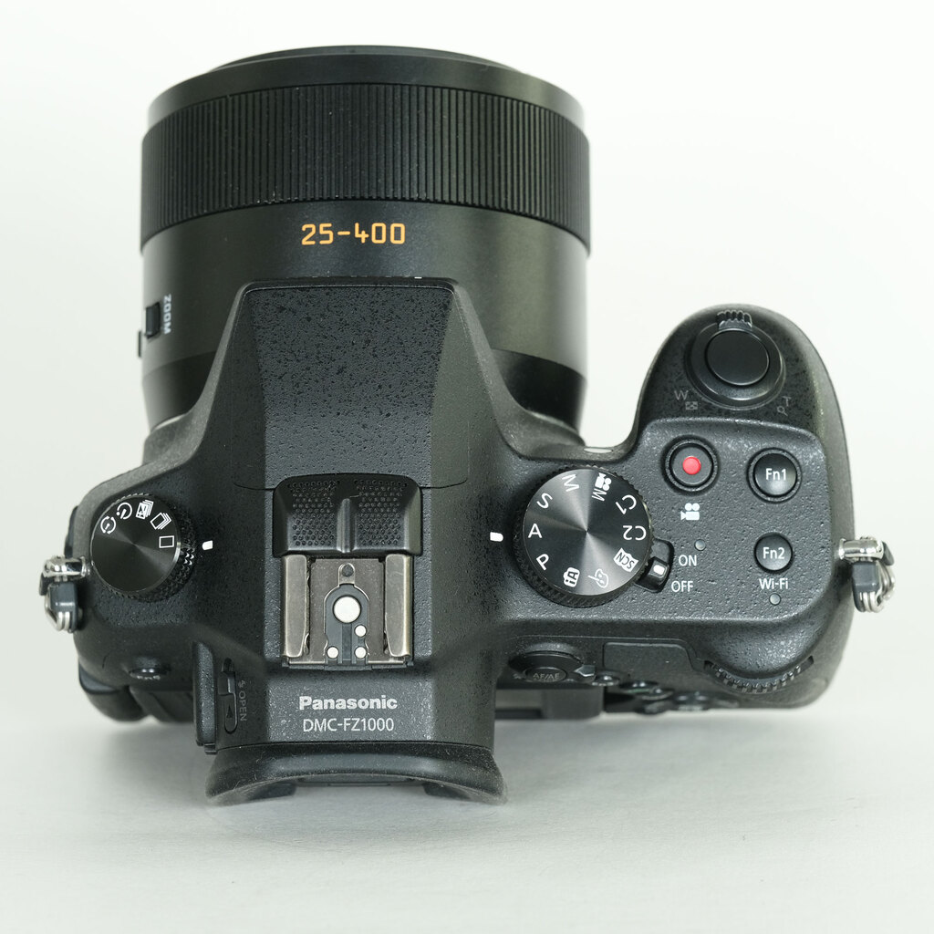 Panasonic LUMIX DMC-FZ1000